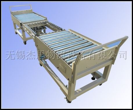 搬運(yùn)模具用臺(tái)車